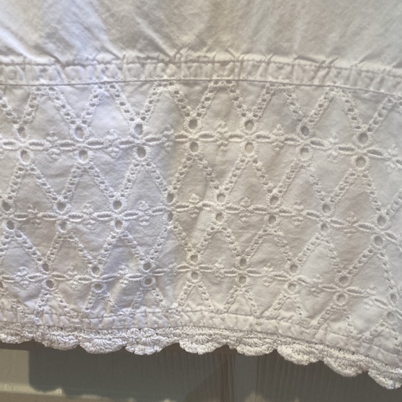 EUC Sundance White Pillowcase - Picture 3 of 6